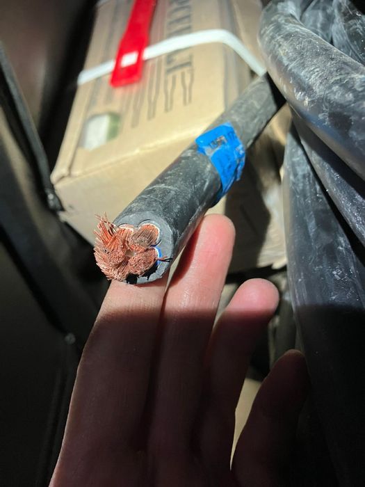 Продам кабель 4*16 медь