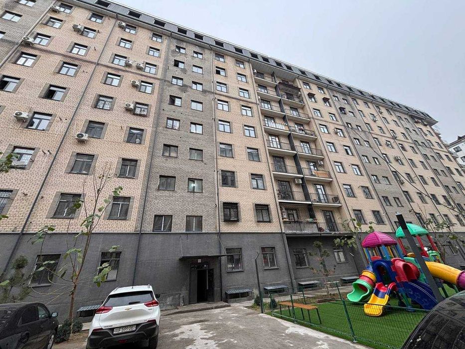 СРОЧНО !! Продается квартира в Яшнабаде 2/10/10 ( 74 кв/м ) Рохат