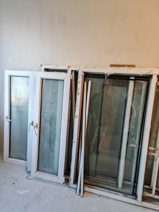 Продаю  пластиковые окна б.у,.