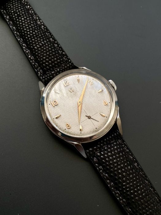 Ceas Omega Ref. 2605-4 SC – Cadran Guilloché – Cal. 283 – 1953