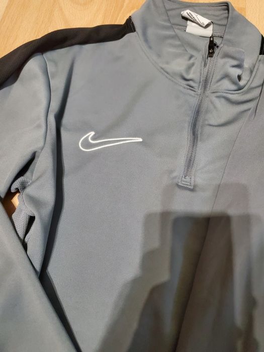 Оригинален екип Nike Dri-Fit S