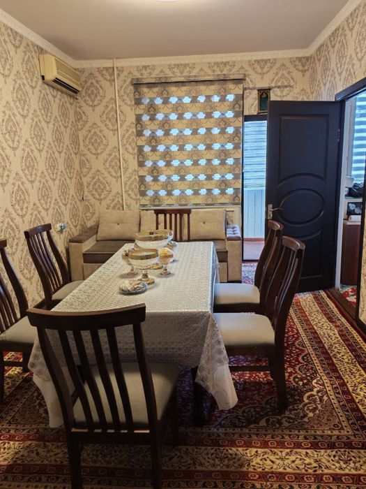 Сдаю квартиру  ! Юнусабад-11  2/2/4   ориентир Метро  м-н Хавас