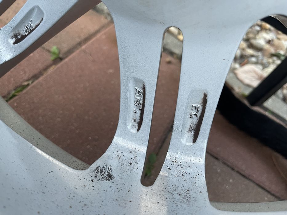 Jante Honda HRV aluminiu cu cauciucuri in stare f buna de iarna