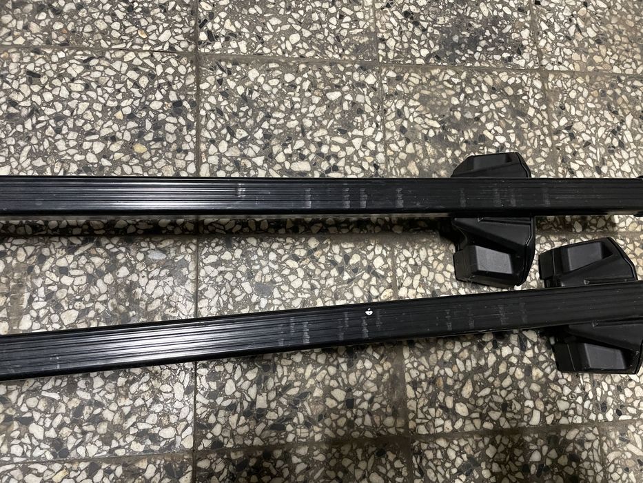 Thule square bar 118