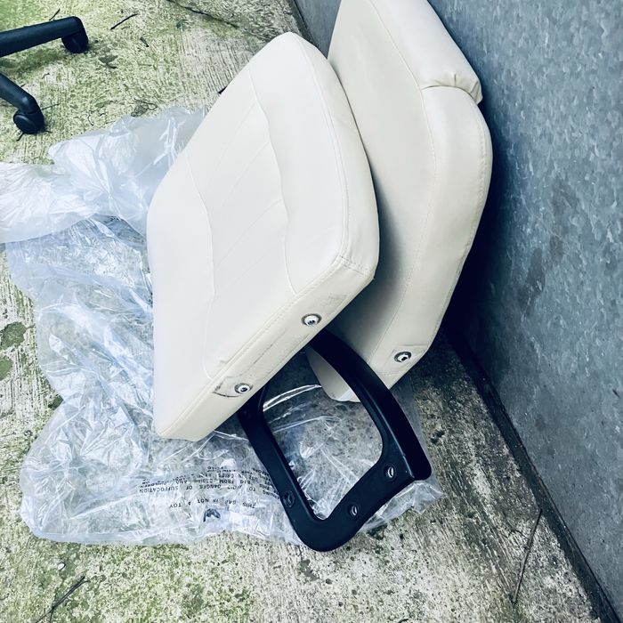 Офис стол Carmen