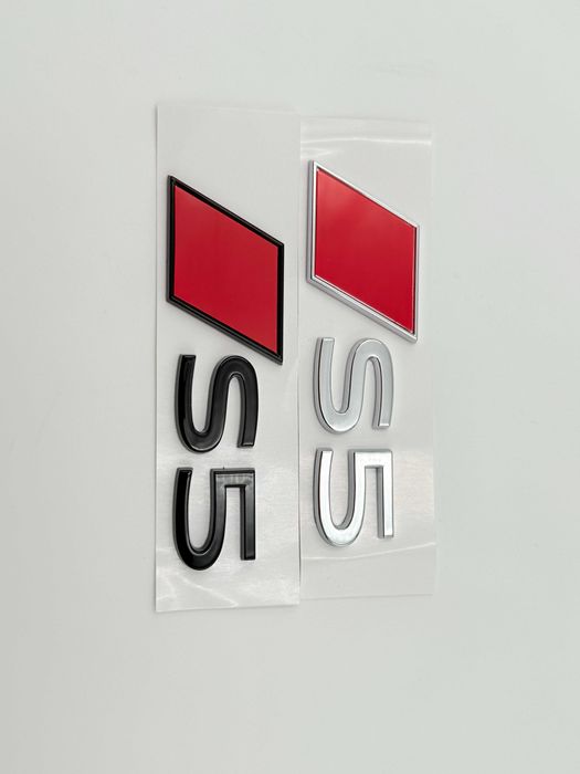 Emblema AUDI S5 spate crom NOU