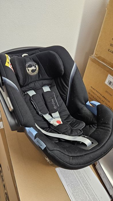 Столче за кола за новородени Cybex Aton 5 с isofix основа