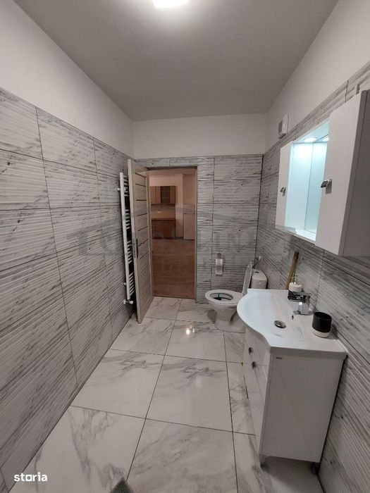Zona Vivo BMW Apartament 2 camere Parcare exterioară inclusă