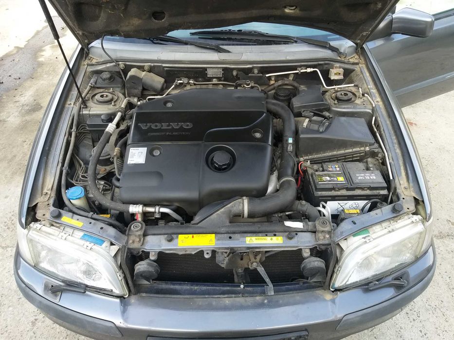 Piese Second Volvo S40 V40 1.9 diesel 115 cai putere An 2001