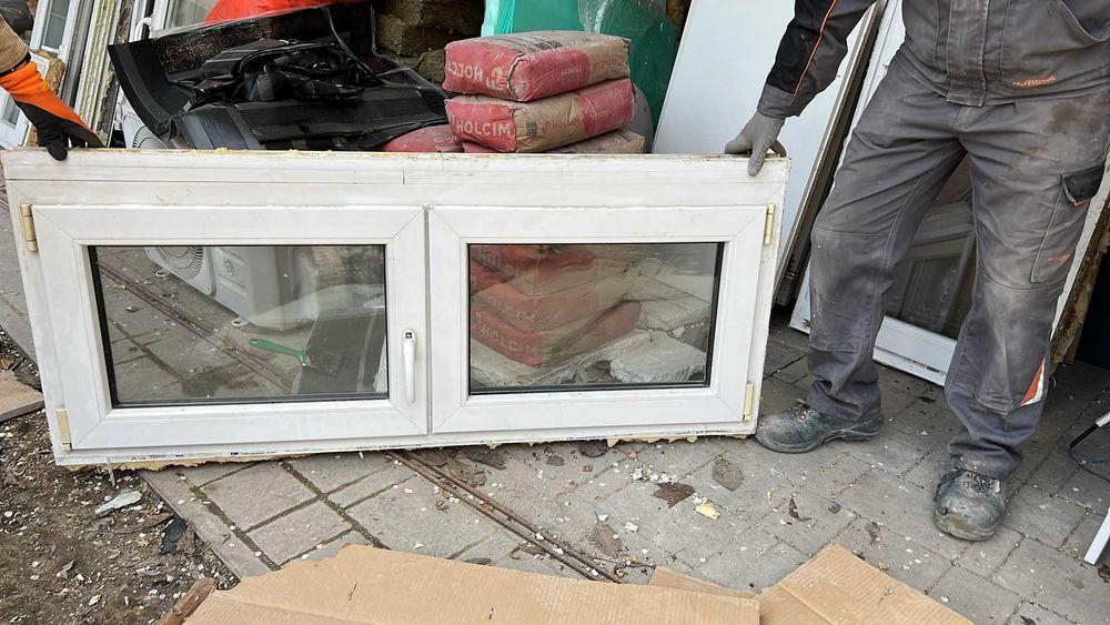 Fereastră termopan VEKA Tripan 149 x 63 cm Alb/Alb (Optimedia, bandă caldă + profil extensie 4 cm)