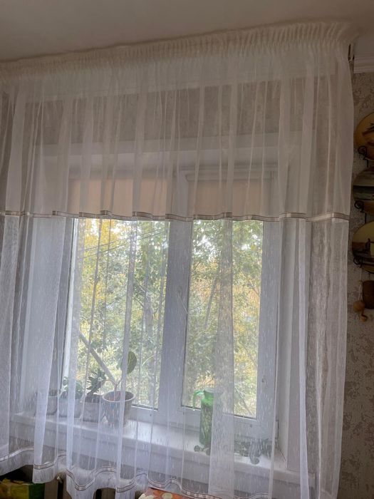 Продам шторы на кухню