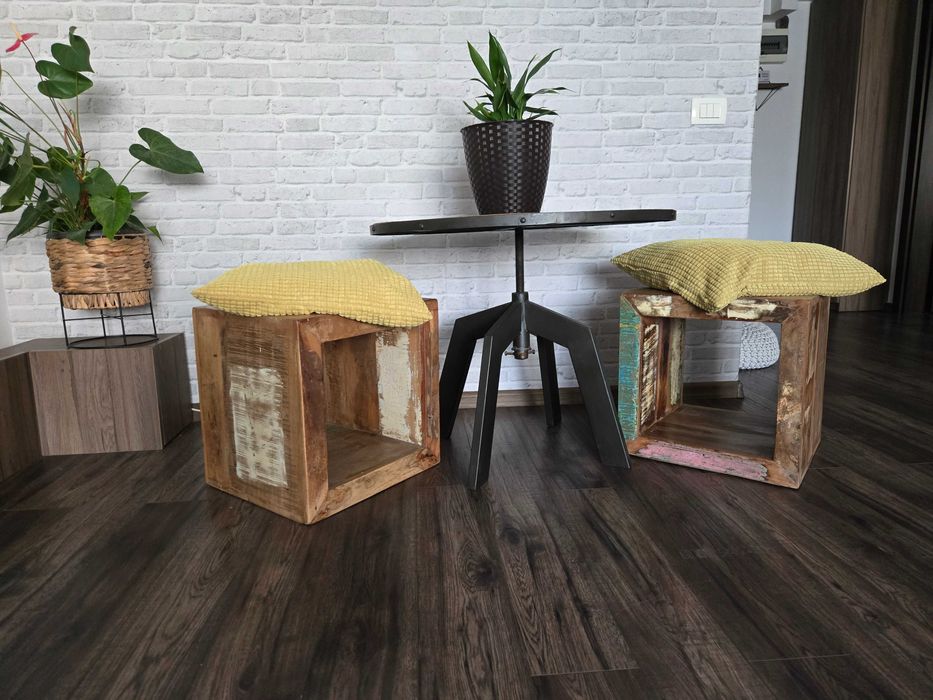 Set scaune taburet lemn masiv, stil industrial