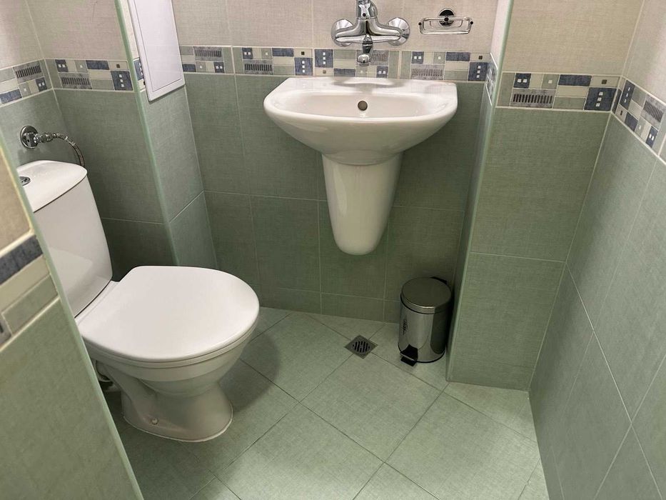 Дава се под наем Двустаен апартамент в Бургас, Възраждане - 110 кв.м за 714 € - Снимка #7