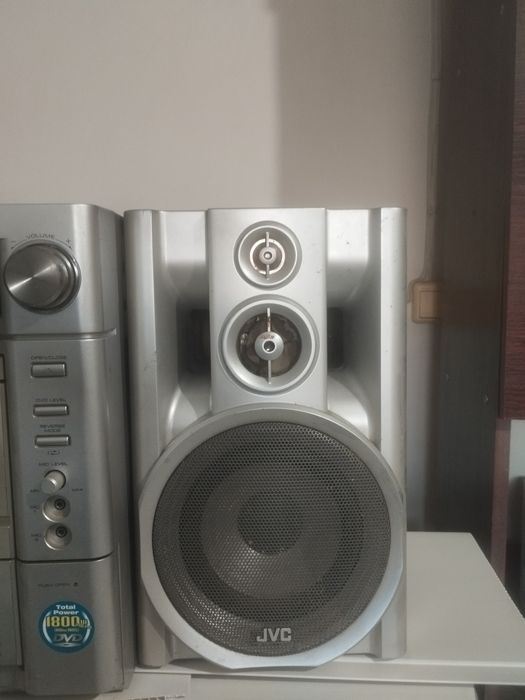 Музыкалный центр JVC