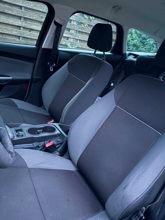 FORD Focus 2014 — imagine 5