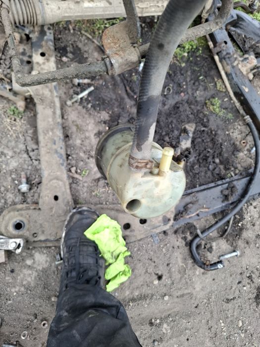 Vand caseta direcție cu servo pompa servo dacia logan 1 motor 1.4 benz