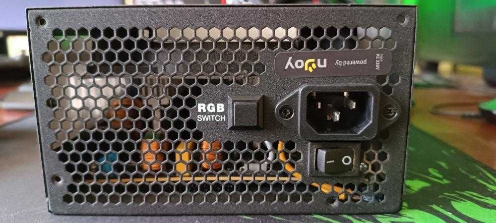 Sursa nJoy Freya 600, 600W, ATX, PFC Activ, RGB