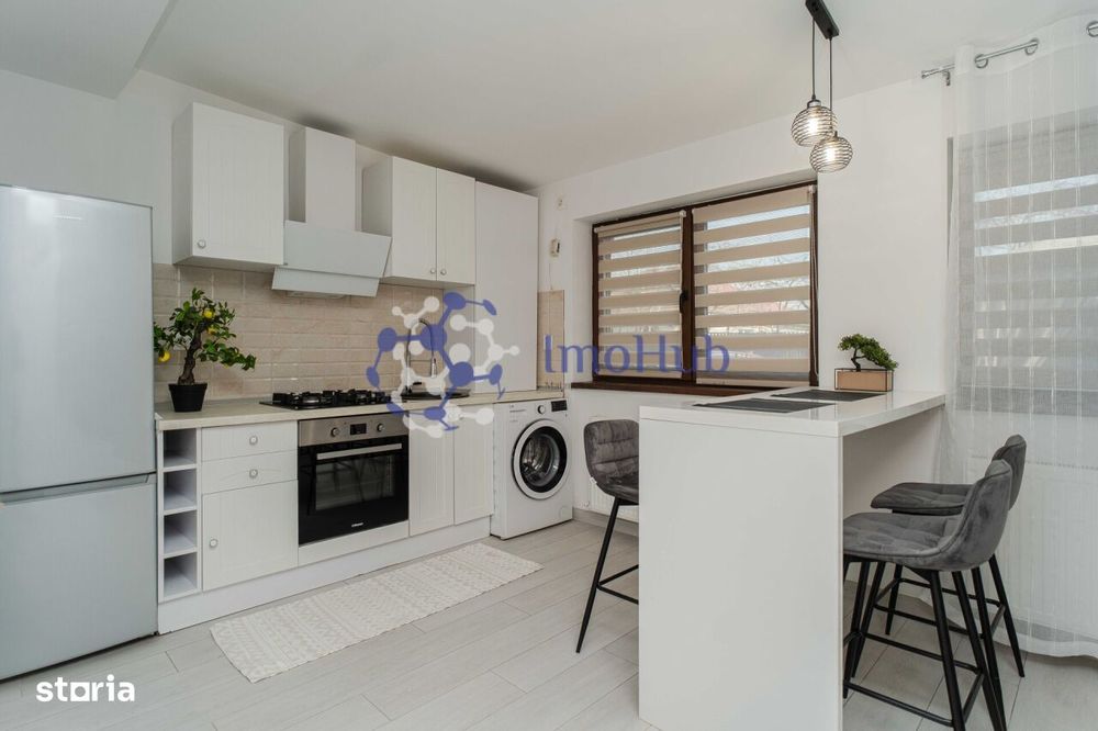 Ap. cu 1 camera, Ultracentral, curte si loc de parcare incluse!