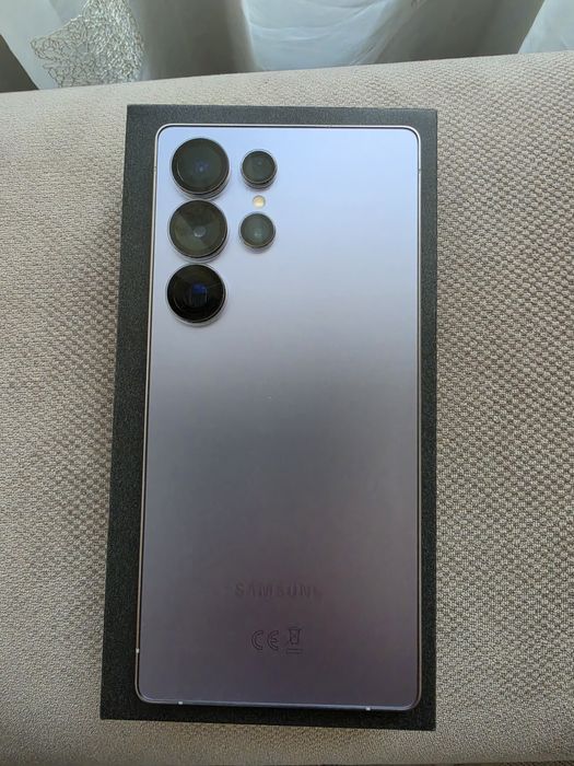 Vand Samsung Galaxy S25 Ultra