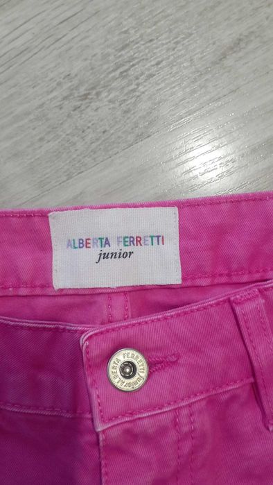 Къси розови дънки на ALBERTA FERRETTI