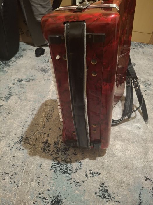 Acordeon Maxtone 80 de basi