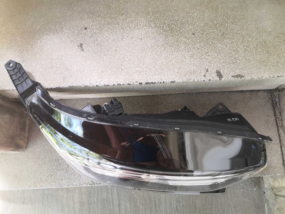 Фарове Honda CR-V/Фар Honda CR-V 17-23г. Оригинални