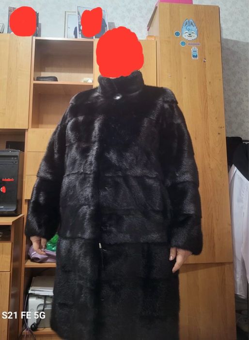 Норковая шуба длинная.