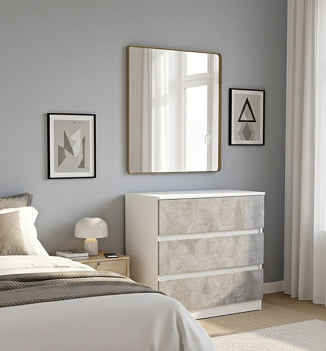 Тумба с тремя ящиками