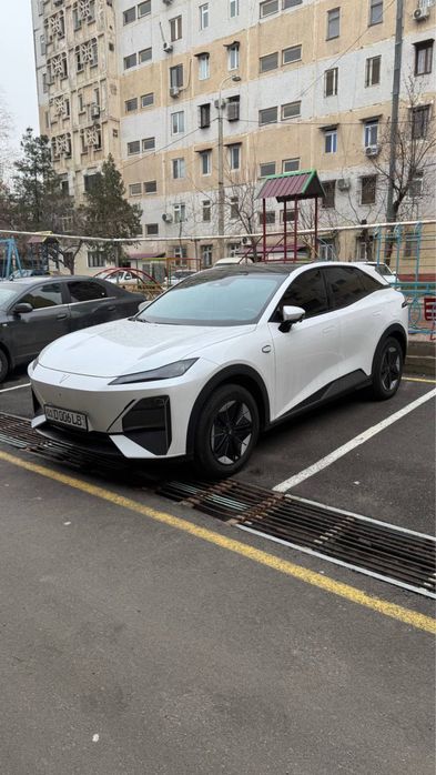 ТЎЛИҚ ЭЛЕКТР!!! Changan Deepal S07. СОТИЛАДИ. ЗАПАС ХОД:530км. Оқ ранг