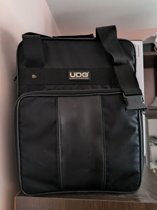 2x Pioneer CDJ-850-S (Сребристи) + 2x UDG чанти + Премиум Neo d+ кабели