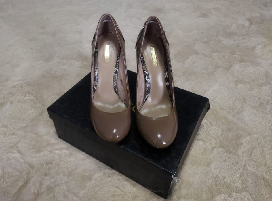 Продаются кожанные туфли