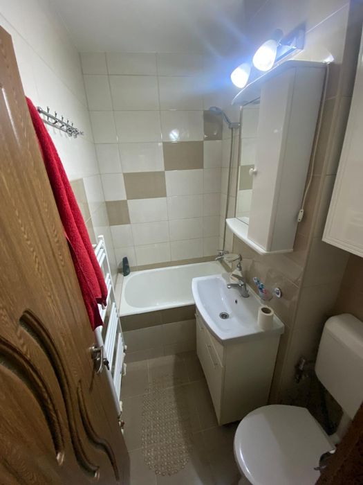 Regim hotelier 3 apartamente în Deva, zonă centrală!