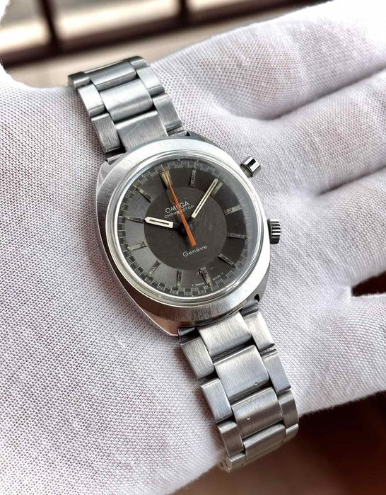 Механичен часовник Omega