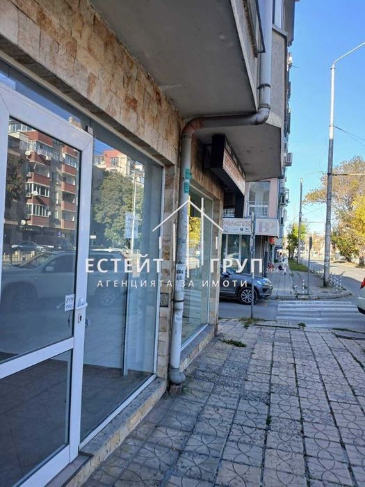 Дава се под наем Офис в Варна, Лятно кино Тракия - 17 кв.м за 193.8 € - Снимка #2