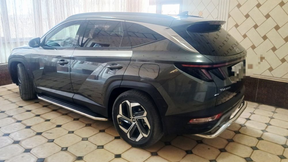 2.5 моторли энг фул туксон сотилади