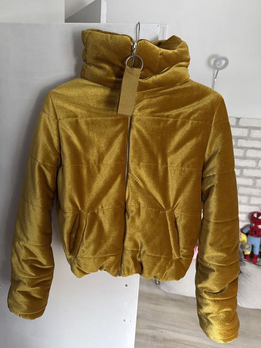 Кадифено късо яке