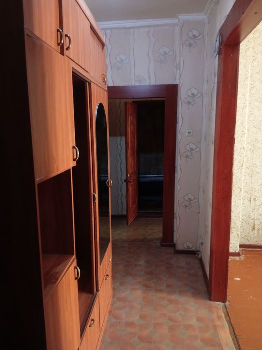 Продам сталинка Металлургов 26