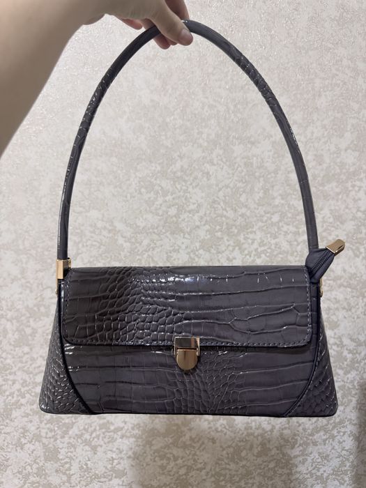 Sumka yangi 100 ming