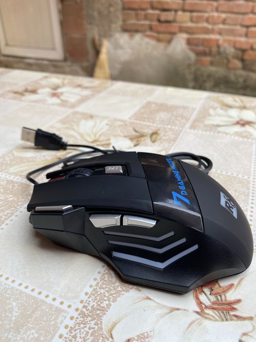 Мишка за игри R8