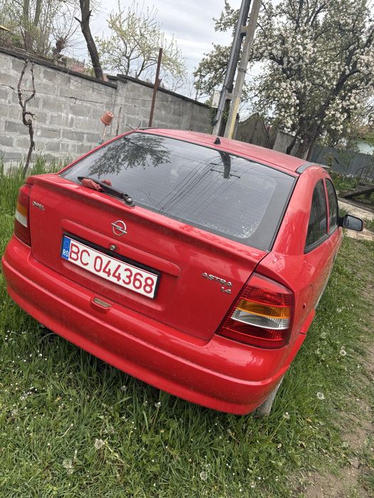 Vand intreaga sau dezmembrez ople asta g coupe