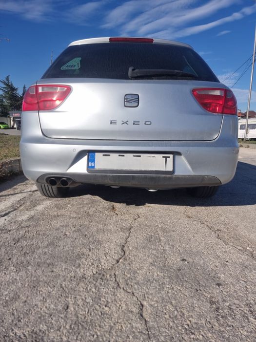 Продавам автомобил Seat Exeo