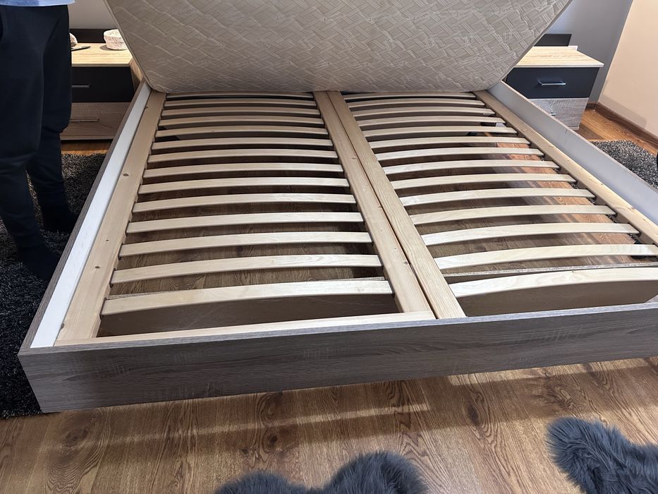 De vanzare mobila dormitor