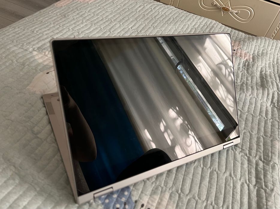 ноутбук  lenovo серый