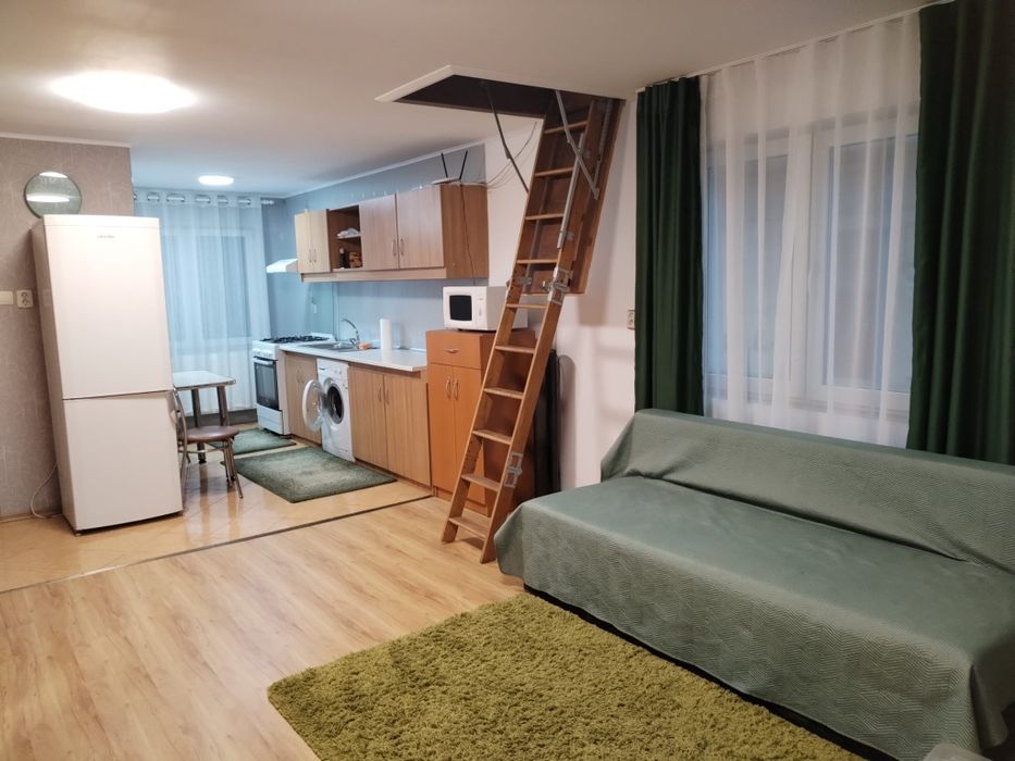 De inchiriat, garsonierā(apartment)