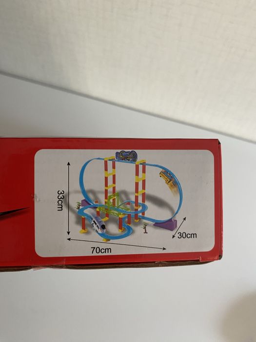 Локомотивче с 3D релсов път с лупинг, влак, релси, влакче