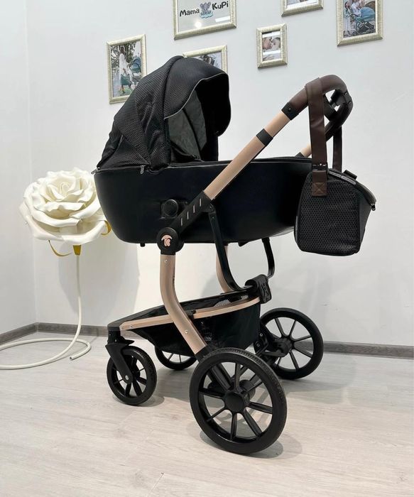Коляска 3в1 почти новая