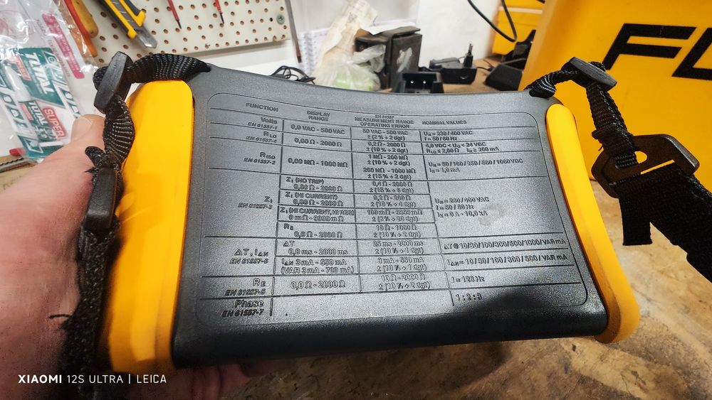 Мултитестер Fluke 1662