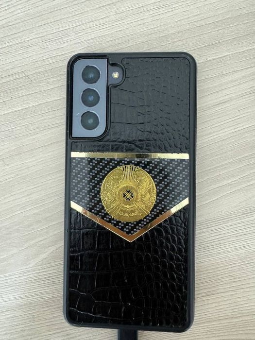 Продам Samsung S 21