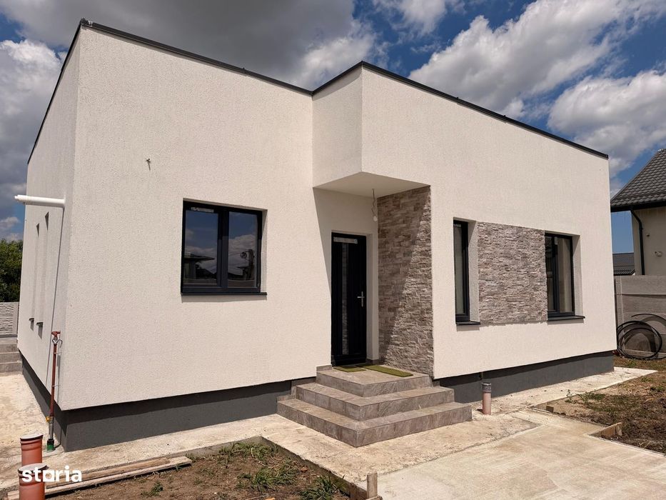 Casă 3 camere Berceni Ilfov, parter, curte 378 mp,       
  comision 0