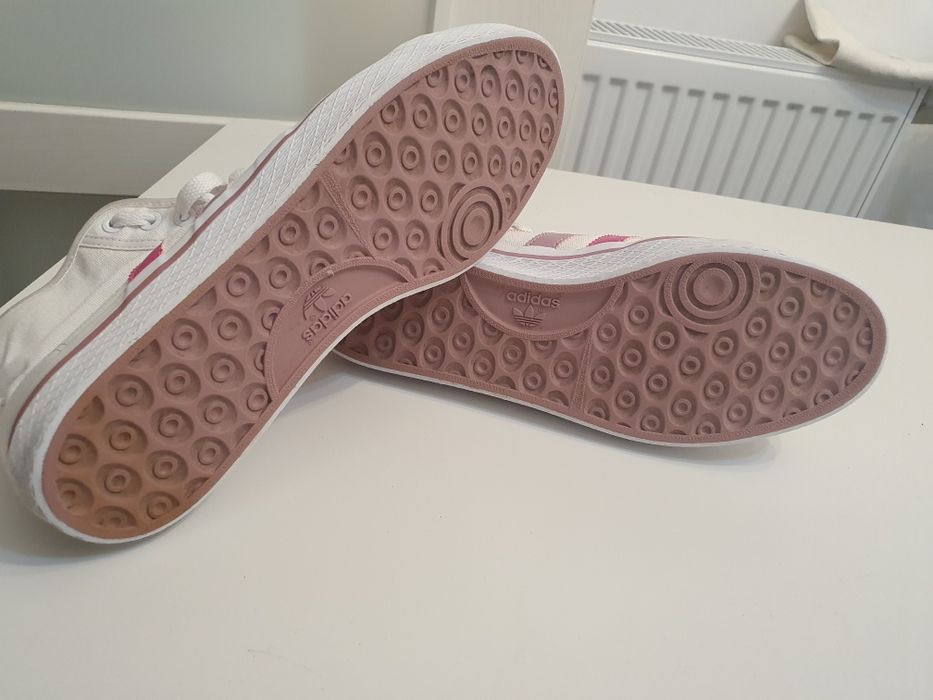 Ghete Adidas masura 42